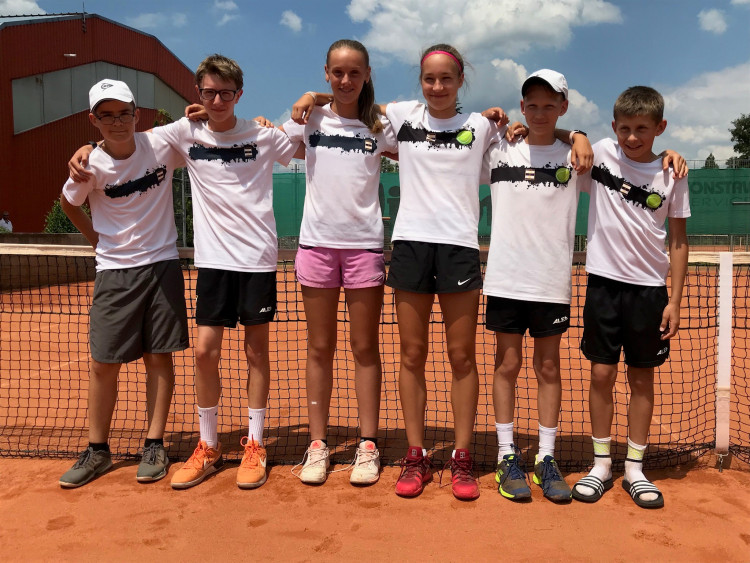 Letošní soutěže družstev LTC Tonstav – Service České Budějovice jsou u konce