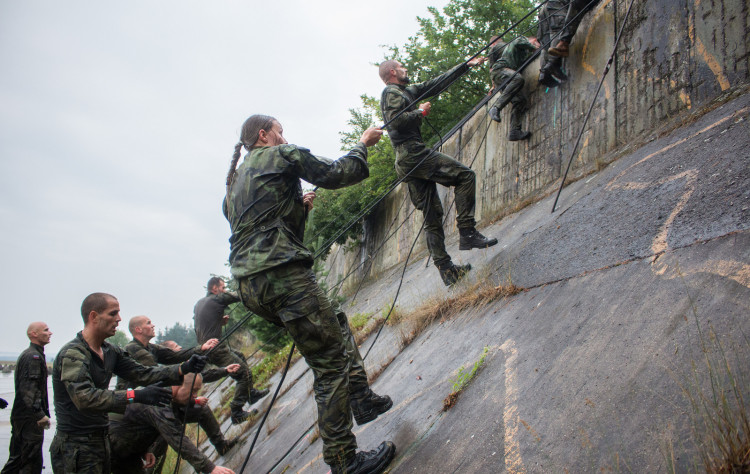Mezinárodního závod Iron Engineer 2018