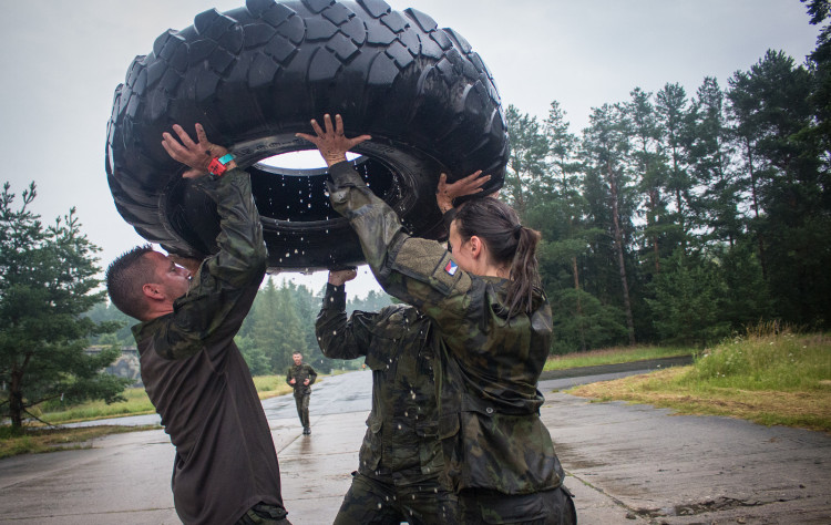 Mezinárodního závod Iron Engineer 2018