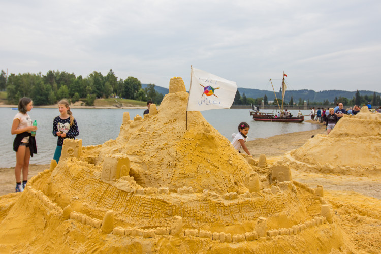 Jablonecké pískohrátky