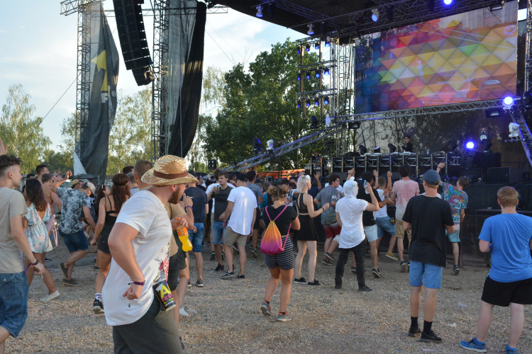 Hradecký AIR Festival začal