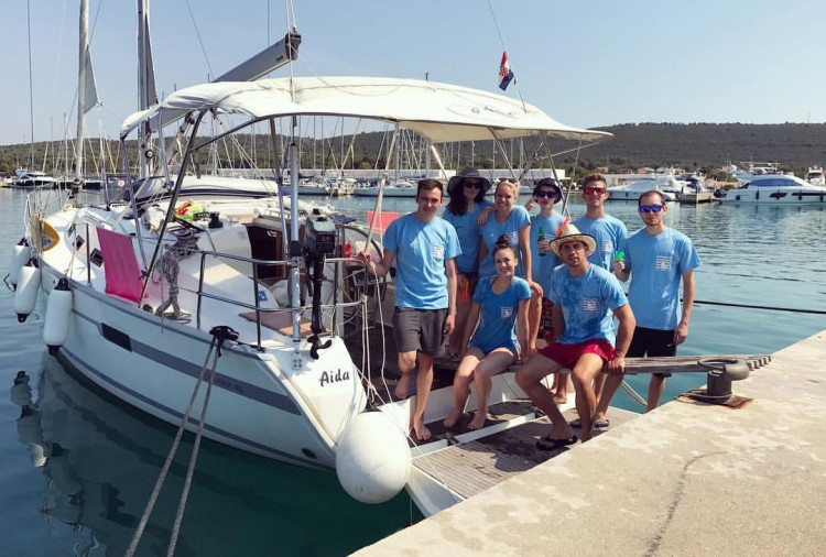 Autor: Tomáš Gilar