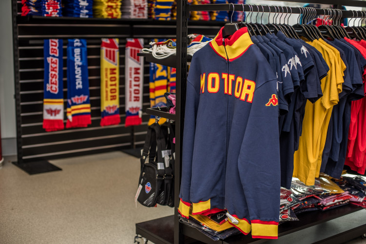 Na fanoušky Motoru čeká nová kolekce oblečení od světoznámé značky Kappa