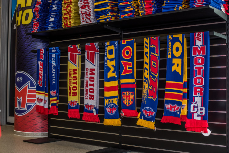 Na fanoušky Motoru čeká nová kolekce oblečení od světoznámé značky Kappa