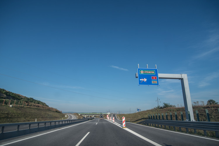 Hlavní tah mezi Ševětínem a Borkem je na dva týdny zavřený