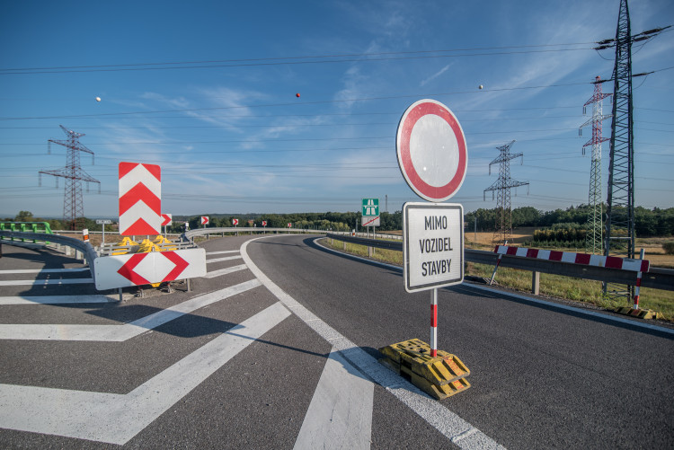 Hlavní tah mezi Ševětínem a Borkem je na dva týdny zavřený