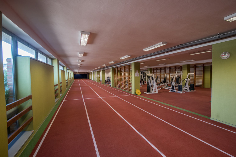 Sportovní hala bude na novou sezonu připravena. O restauraci mají znovu zájem volejbalisté