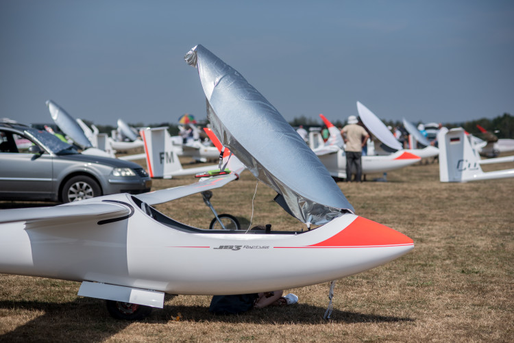 Mistrovství světa v bezmotorovém létání  na letišti Hosín