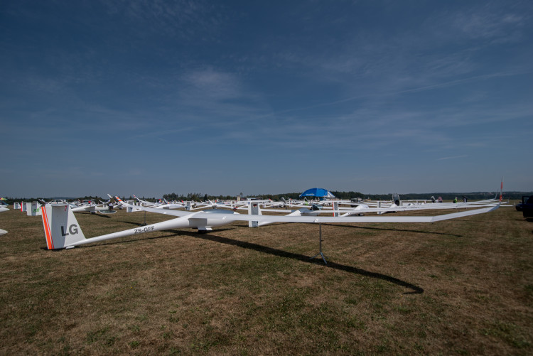 Mistrovství světa v bezmotorovém létání  na letišti Hosín