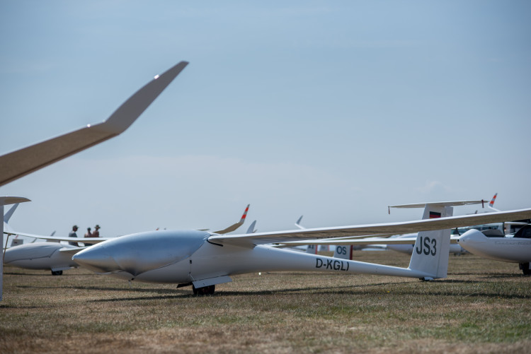 Mistrovství světa v bezmotorovém létání  na letišti Hosín