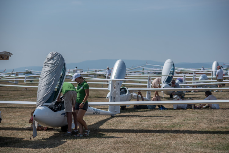 Mistrovství světa v bezmotorovém létání  na letišti Hosín