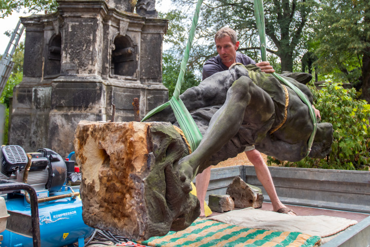 Restaurování barokního sloupu Liberec