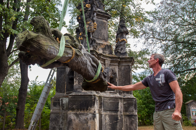 Restaurování barokního sloupu Liberec