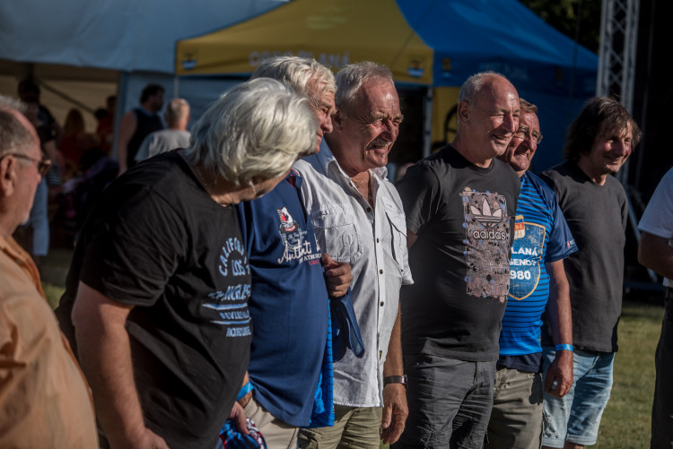 S fotbalisty a hasiči v Plané slavily i legendy pražské Sparty