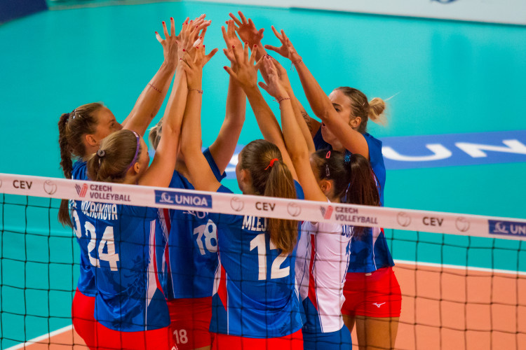 Volejbal Česky vs. Estonky