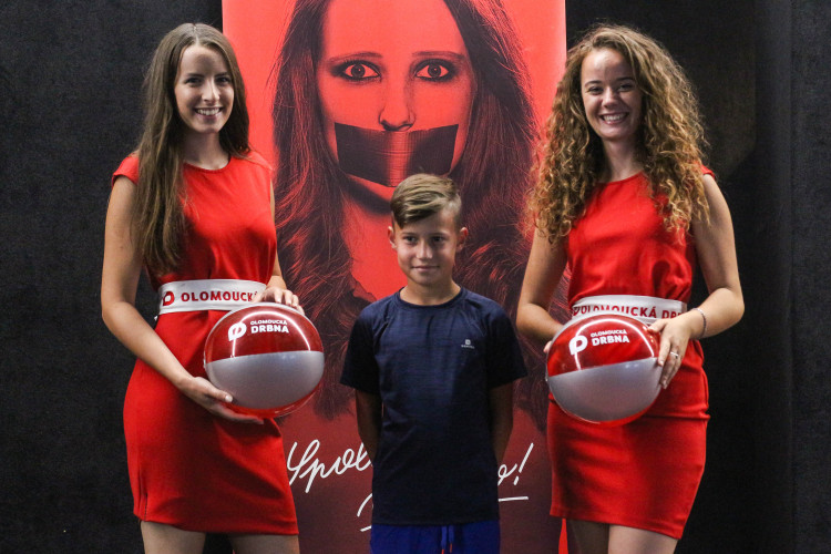 FOTOGALERIE: Vyfotili jste se v Premiere Cinemas s Olomouckou Drbnou? Tady jsou fotky