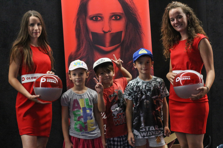 FOTOGALERIE: Vyfotili jste se v Premiere Cinemas s Olomouckou Drbnou? Tady jsou fotky
