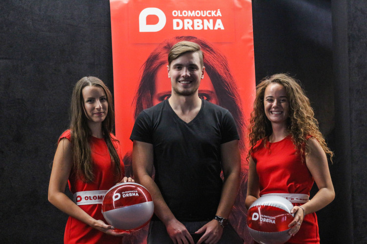 FOTOGALERIE: Vyfotili jste se v Premiere Cinemas s Olomouckou Drbnou? Tady jsou fotky