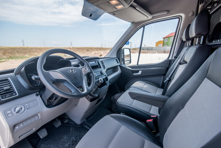 Ideální parťák pro podnikání i volný čas. To je Hyundai H350