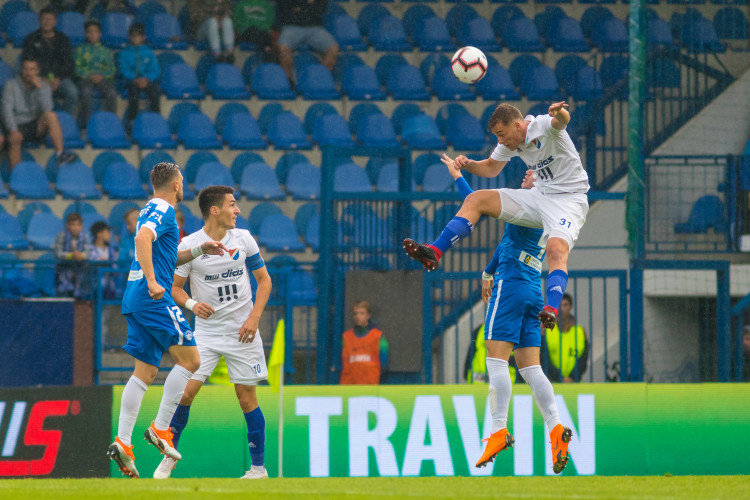 Slovan remizoval s Baníkem