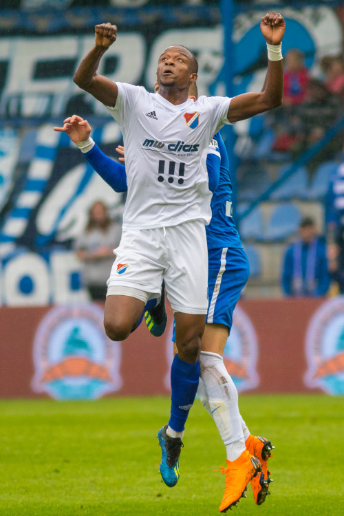 Slovan remizoval s Baníkem