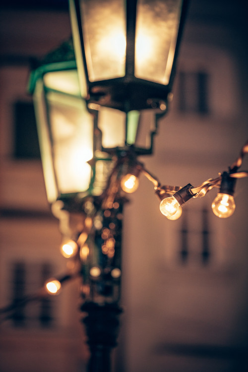 Reklama na Ferrero Rocher. Autor: Jan Novák