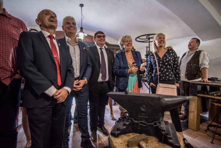 Holašovice slaví 20 let v UNESCO, otevřely starou kovárnu