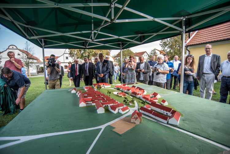 Holašovice slaví 20 let v UNESCO, otevřely starou kovárnu