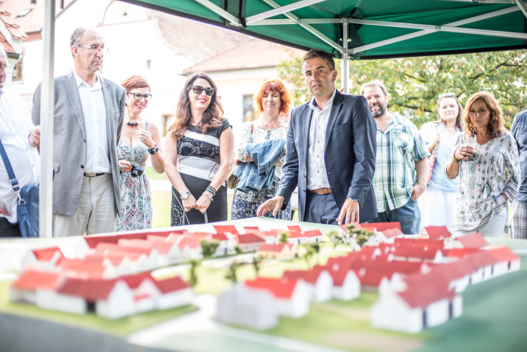 Holašovice slaví 20 let v UNESCO, otevřely starou kovárnu