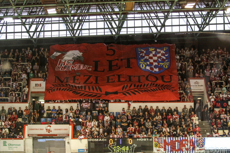 FOTOGALERIE: Mora byla Kometě rovnocenným soupeřem, padla s ní až v nájezdech