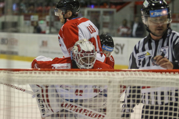 FOTOGALERIE: Mora byla Kometě rovnocenným soupeřem, padla s ní až v nájezdech