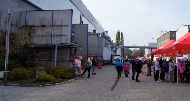 Den otevřených dveří v teplárně a v dopravním podniku