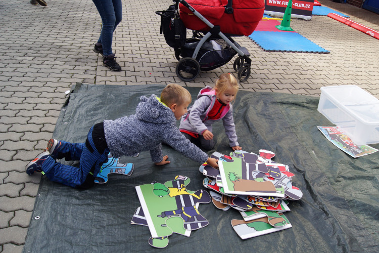 Den otevřených dveří v teplárně a v dopravním podniku