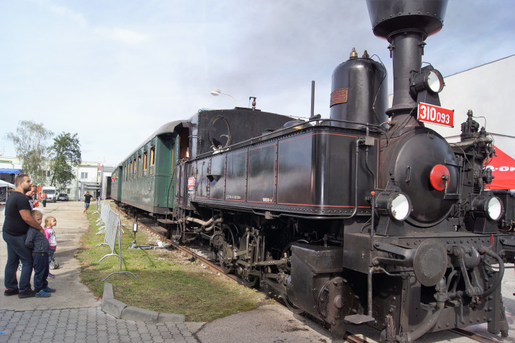 Den otevřených dveří v teplárně a v dopravním podniku