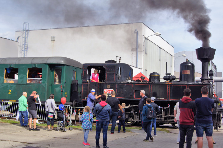 Den otevřených dveří v teplárně a v dopravním podniku