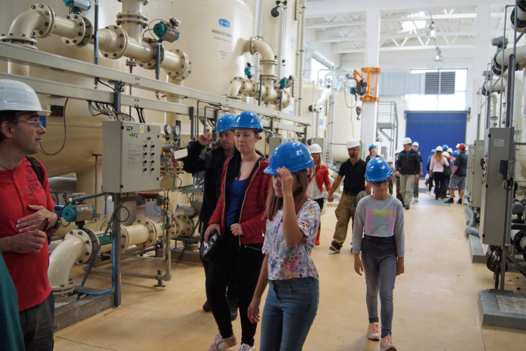 Den otevřených dveří v teplárně a v dopravním podniku