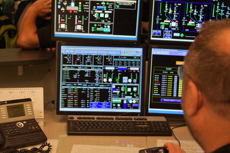 Den otevřených dveří v teplárně a v dopravním podniku