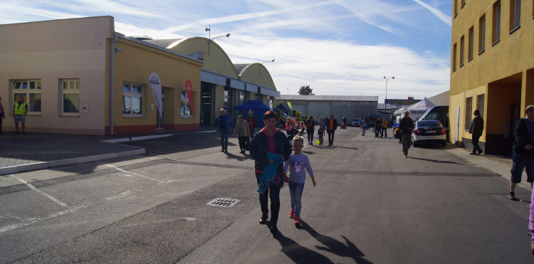 Den otevřených dveří v teplárně a v dopravním podniku