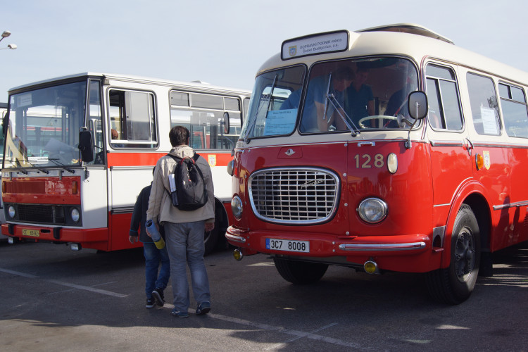 Den otevřených dveří v teplárně a v dopravním podniku