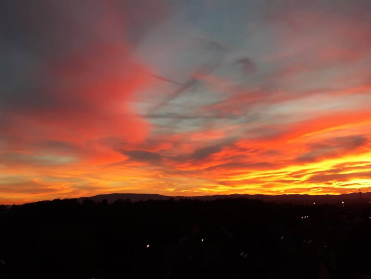 Rudé nebe nad Budějcema