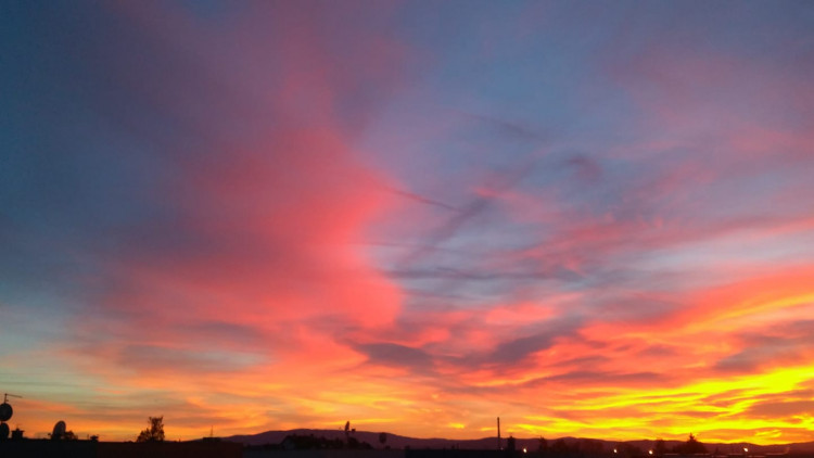 Rudé nebe nad Budějcema