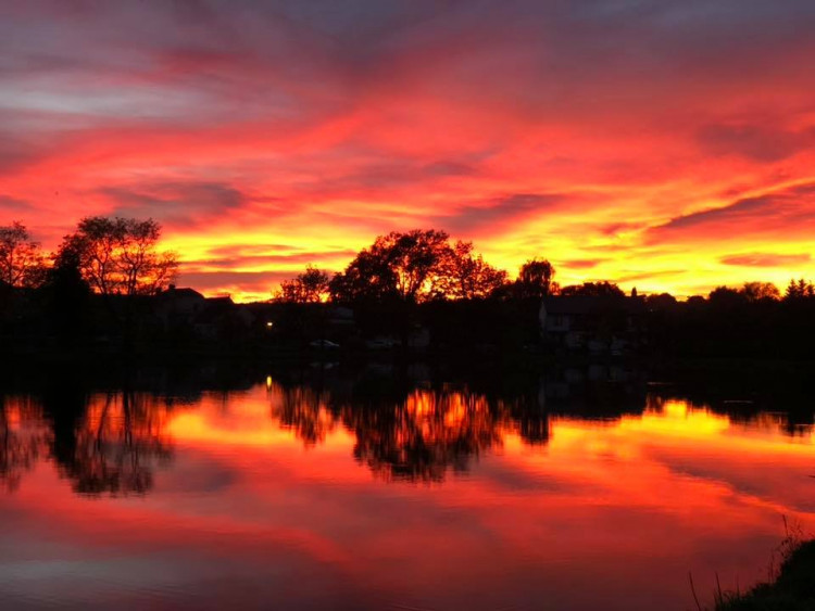 Rudé nebe nad Budějcema