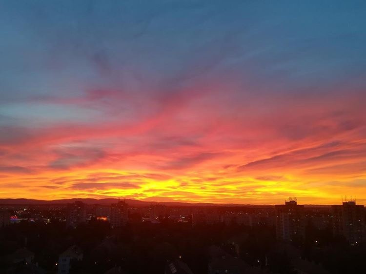 Rudé nebe nad Budějcema