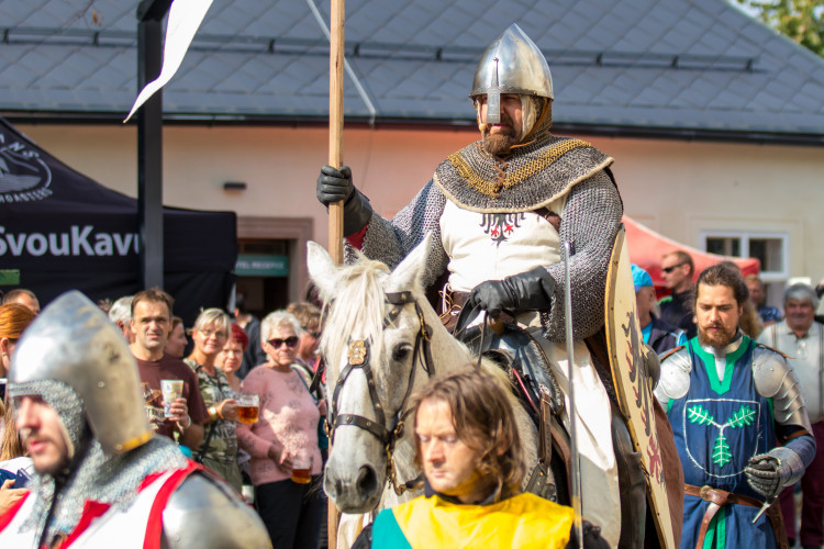 Svatováclavské slavnosti na zámku Svijany