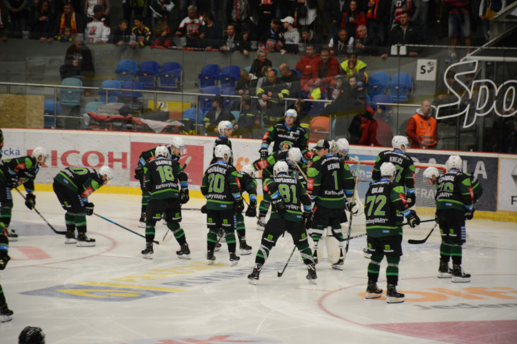 Hradečtí hokejisté porazili Karlovy Vary