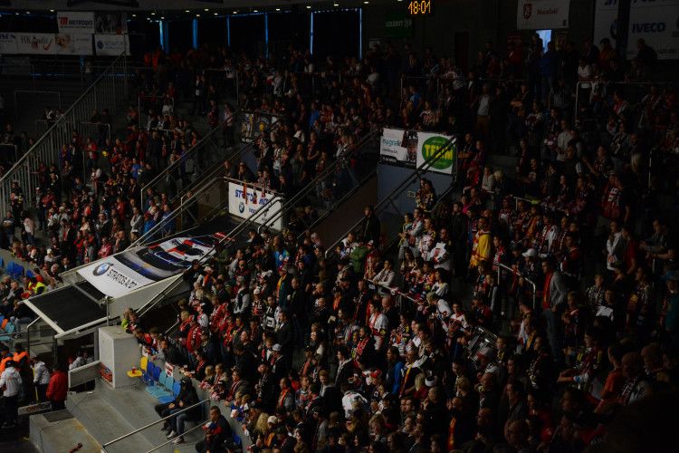 Hradečtí hokejisté porazili Karlovy Vary