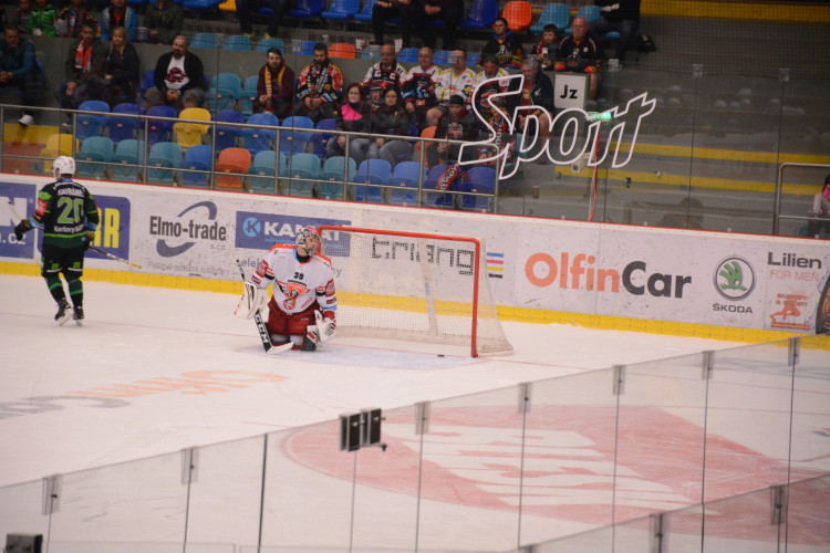 Hradečtí hokejisté porazili Karlovy Vary