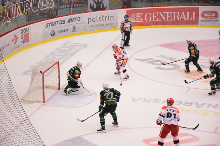 Hradečtí hokejisté porazili Karlovy Vary