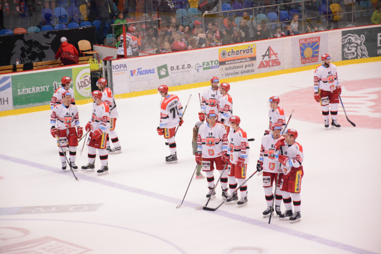 Hradečtí hokejisté porazili Karlovy Vary