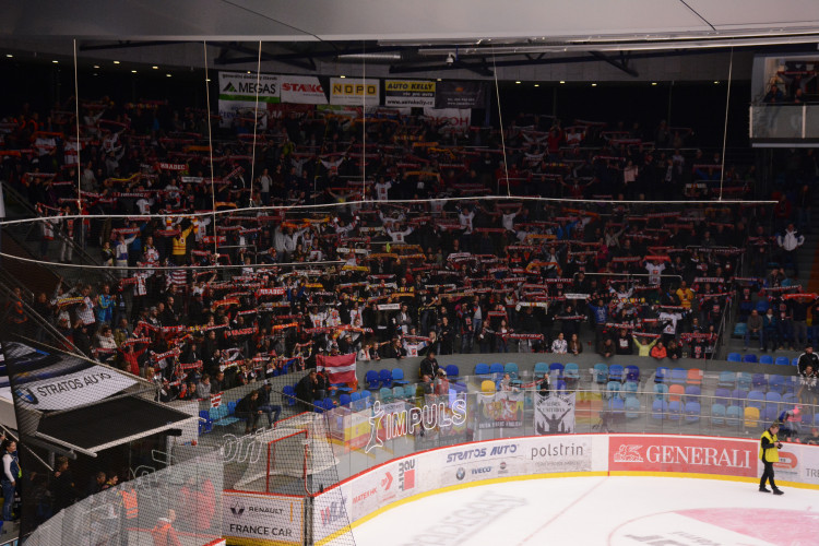 Hradečtí hokejisté porazili Karlovy Vary